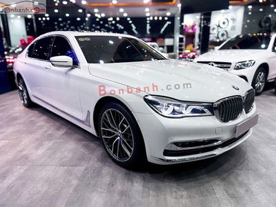 Xe BMW 7 Series 730Li 2015