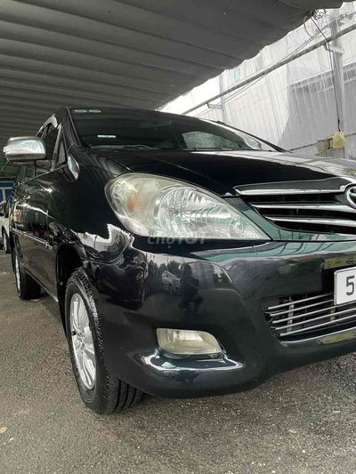 Toyota Innova 2011 V - 120000 km