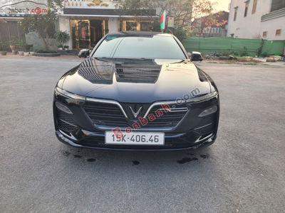 Xe VinFast Lux A 2.0 Plus 2.0 AT 2021