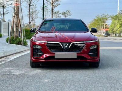 Xe VinFast Lux A 2.0 Premium 2.0 AT 2021