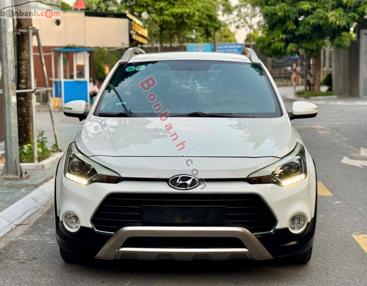 Xe Hyundai i20 Active 1.4 AT 2016