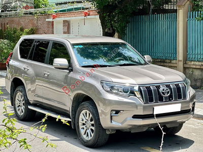 Xe Toyota Prado VX 2.7L 2021
