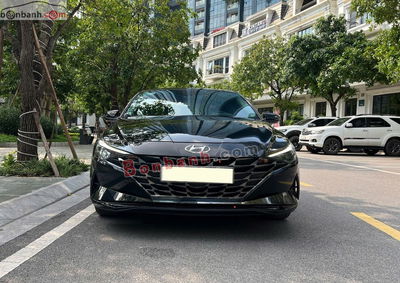 Xe Hyundai Elantra 1.6 AT Đặc biệt 2023