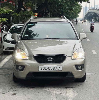 Kia Carens S 2.0 AT - 2014