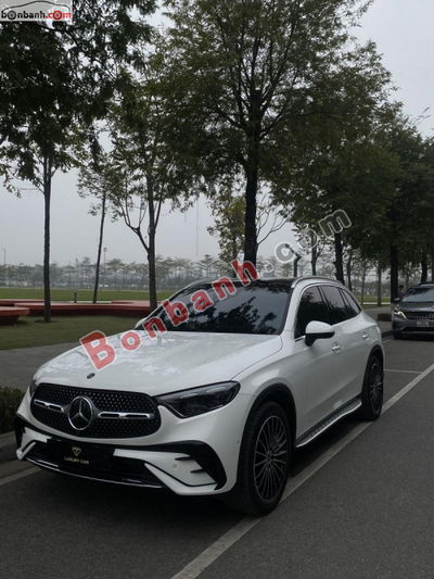 Xe Mercedes Benz GLC 300 4Matic 2023