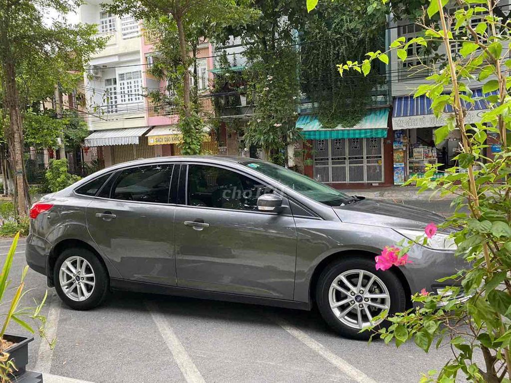 Ford Focus 2019 1.5L EcoBoost Trend (sedan)