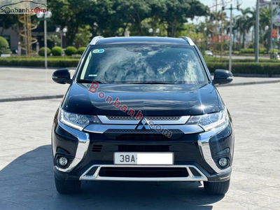 Xe Mitsubishi Outlander 2.0 CVT 2021