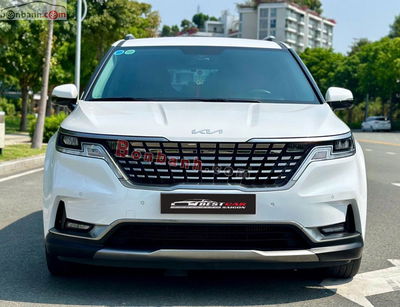 Xe Kia Carnival Premium 2.2D 8S 2023