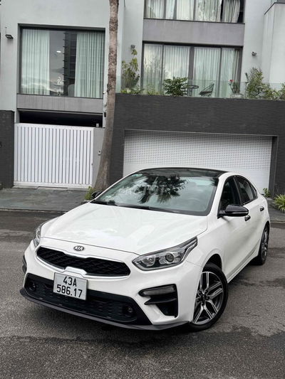 Kia Cerato 2020 1.6 AT - bảo hành 2 năm