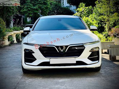 Xe VinFast Lux A 2.0 Cao cấp 2022