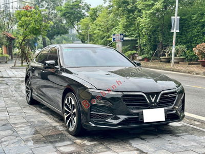 Xe VinFast Lux A 2.0 Premium 2.0 AT 2019