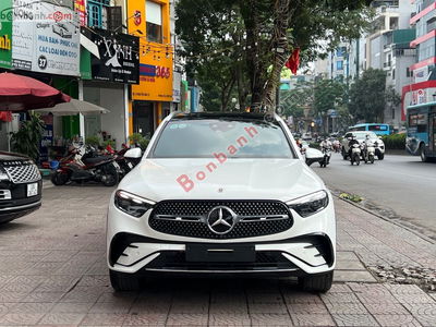Xe Mercedes Benz GLC 300 4Matic 2023
