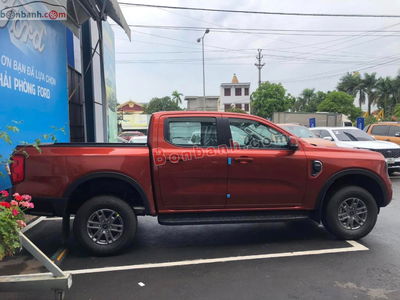 Xe Ford Ranger XLS 2.0L 4x2 AT 2025