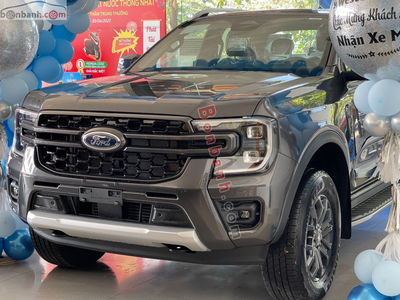 Xe Ford Ranger Wildtrak 2.0L 4x4 AT 2025