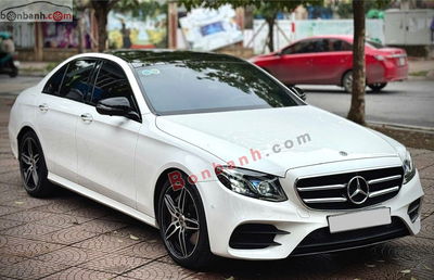 Xe Mercedes Benz E class E300 AMG 2019