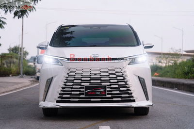 Xe Lexus LM 500h 2024