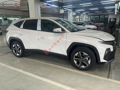 Xe Hyundai Tucson 2.0 AT Đặc biệt 2025