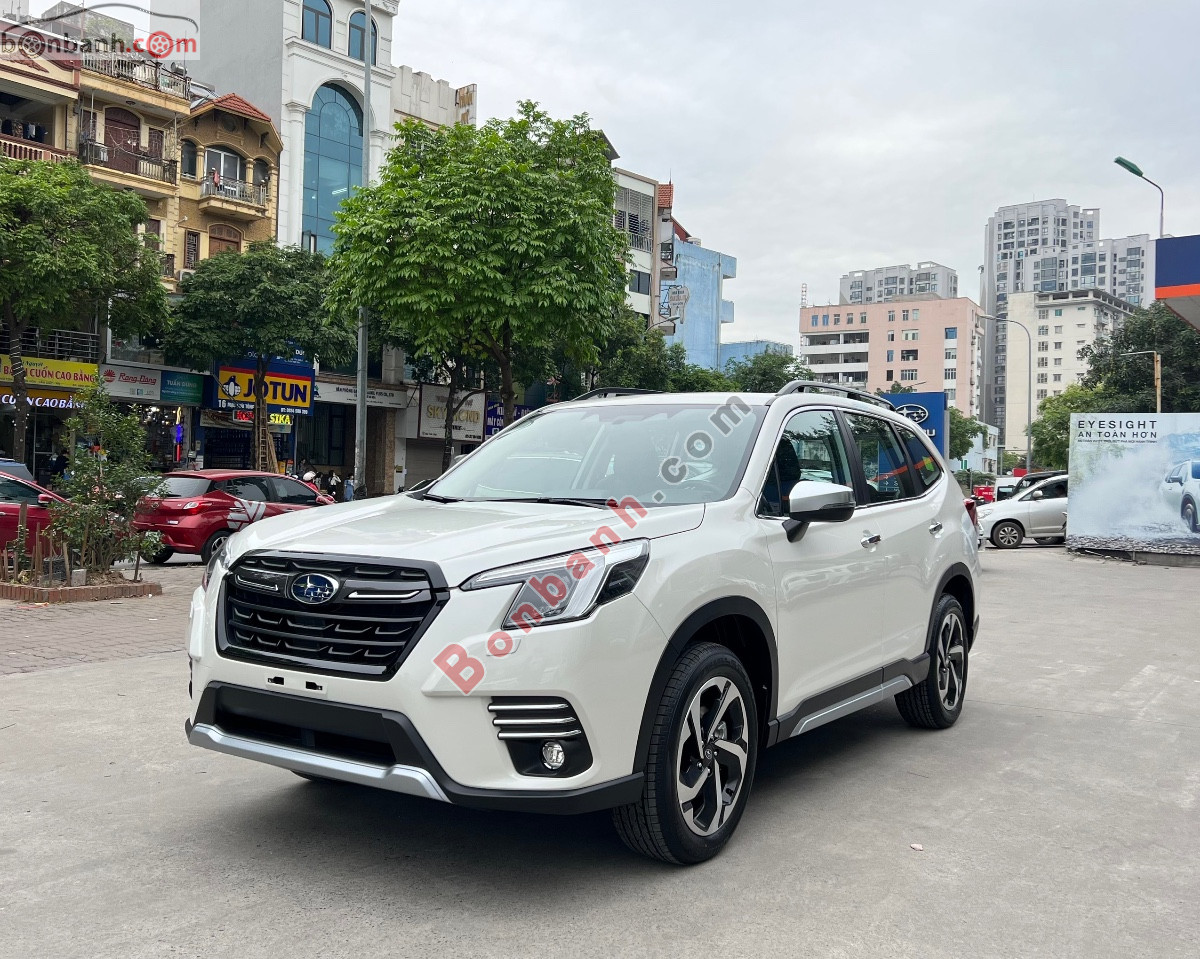 Xe Subaru Forester 2.0i-S EyeSight 2024