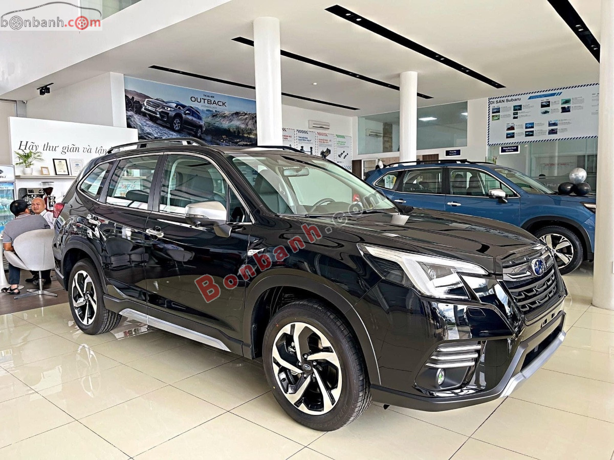 Xe Subaru Forester 2.0i-S EyeSight 2024
