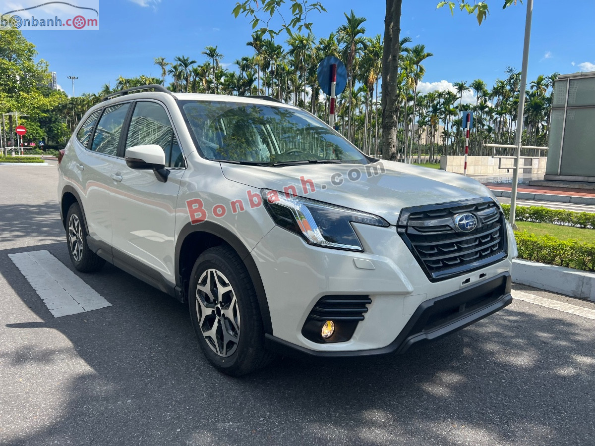 Xe Subaru Forester 2.0i-L 2024