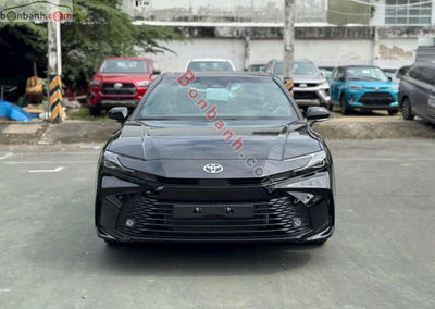 Xe Toyota Camry 2.5 HEV Mid 2025