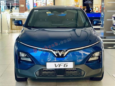 Xe VinFast VF6 Eco 2025