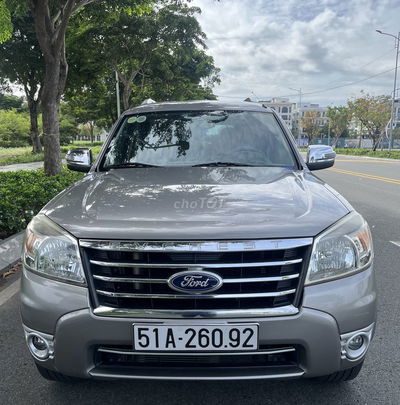 Ford Everest 2011 2.5L 4x2 MT - 78500 km