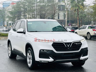 Xe VinFast Lux SA 2.0 Tiêu chuẩn 2022