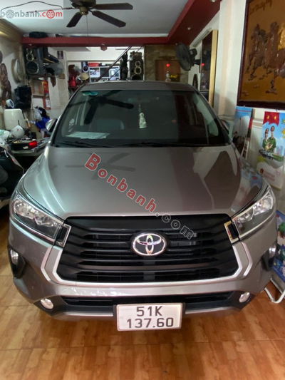Xe Toyota Innova E 2.0 MT 2022