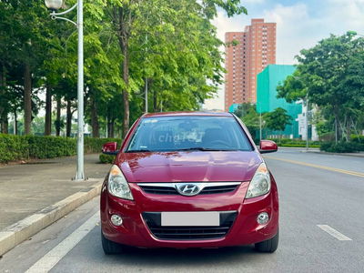 Hyundai i20 2010 1.4 AT - 150000 km