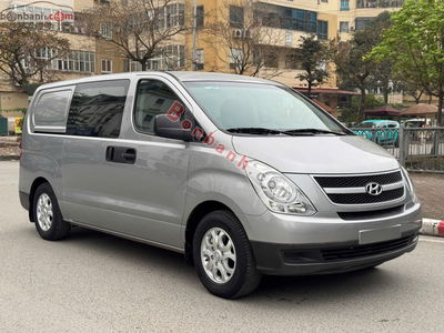 Xe Hyundai Grand Starex Van 2.4 MT 2015