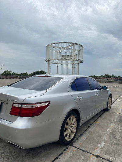 Lexus LS 20***9 km