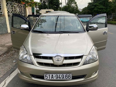 Toyota Innova 2006 G -