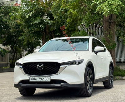 Xe Mazda CX5 Premium 2.0 AT 2025