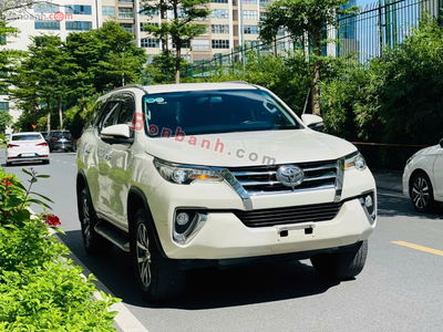 Xe Toyota Fortuner 2.7V 4x4 AT 2017