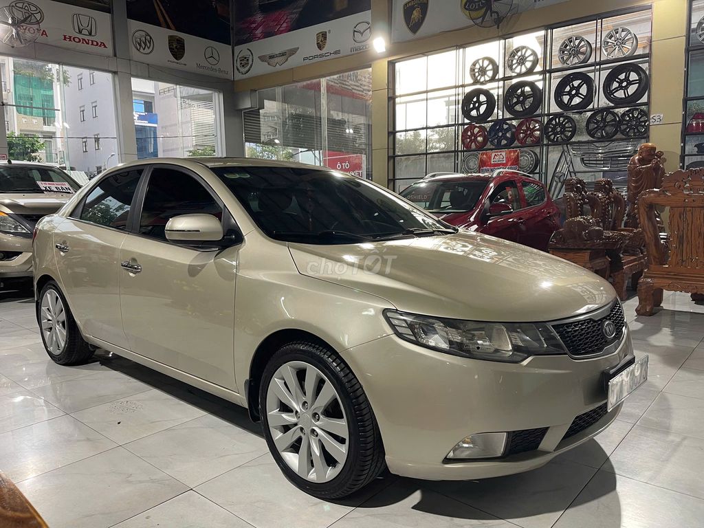 Kia Forte EX 1.6 MT 2011 - Giá TL KH Thiện Chí