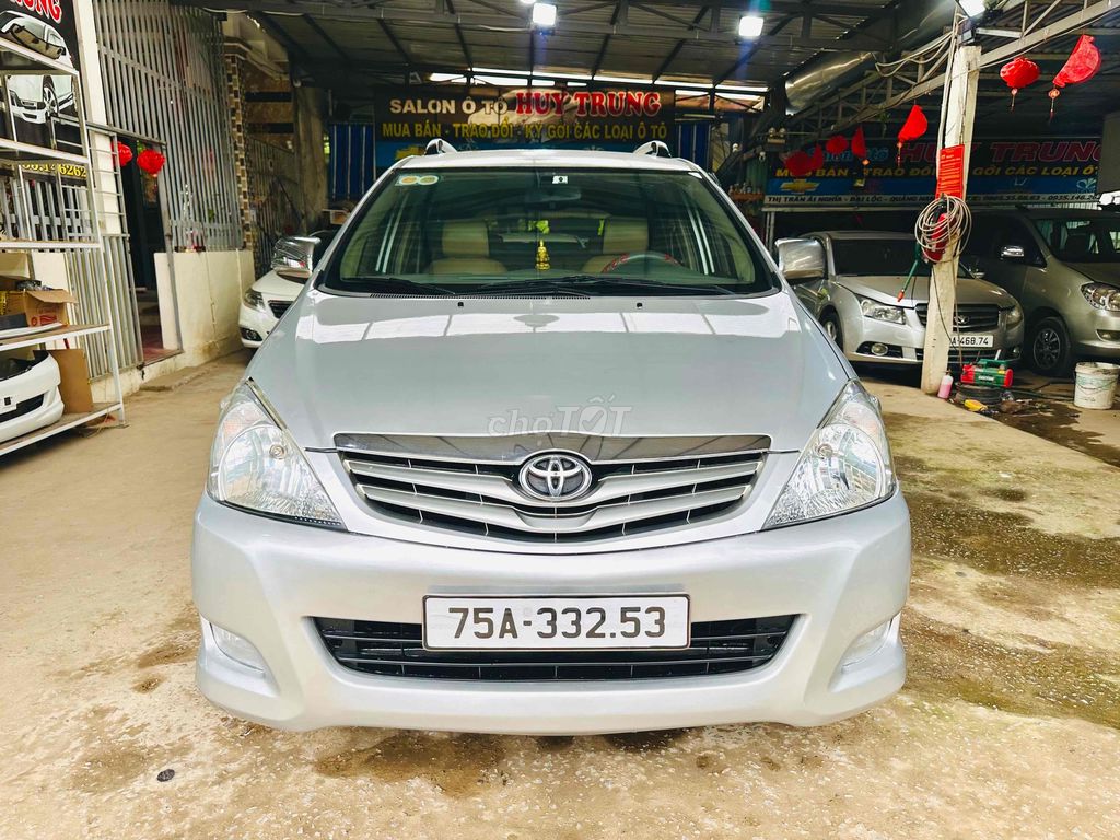 Toyota Innova 2010 G - 145254 km