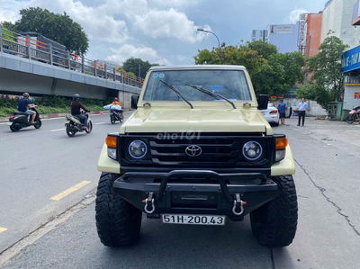 Toyota Land Cruiser BJ70 4.0 MT 1989