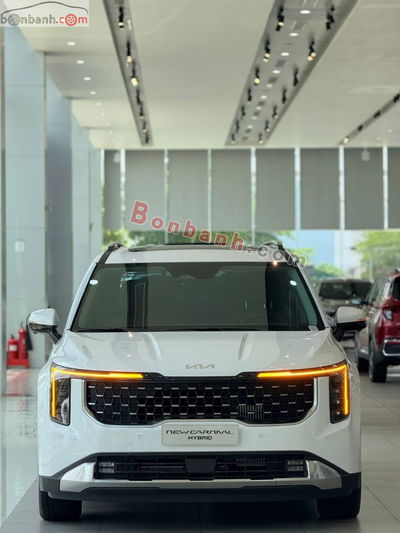 Xe Kia Carnival Signature 1.6 Turbo HEV 7S 2025