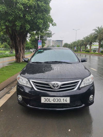 Toyota Corolla Altis 2013 1.8G MT - 450000 km