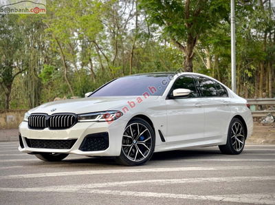 Xe BMW 5 Series 530i M Sport 2022