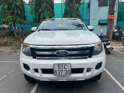 2015 XLS 2.2L 4x2 AT - 149000 km