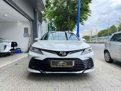 Toyota Camry 2022 2.5 Q - 11000 km