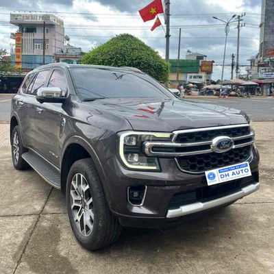 ford evret 2022 2.0 Titamium 4x4 km 58.000