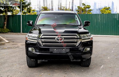 Xe Toyota Land Cruiser 4.6 V8 2021