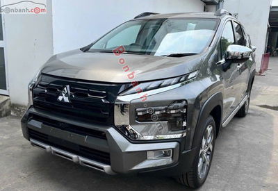 Xe Mitsubishi Xpander Cross 1.5 AT 2025