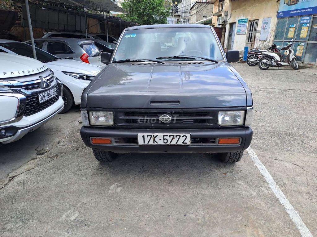 XE NISSAN 2 CẦU CHẤT CHƠI