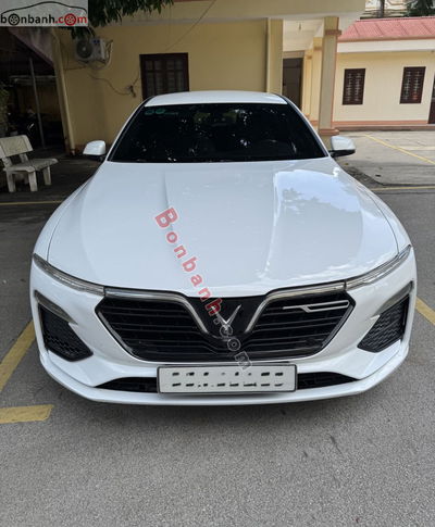 Xe VinFast Lux A 2.0 2.0 AT 2021