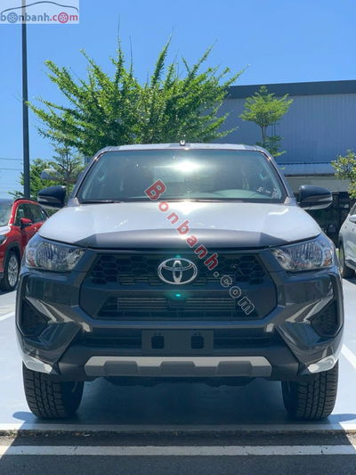 Xe Toyota Hilux 2.4L 4x4 MT 2025