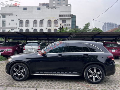 Xe Mercedes Benz GLC 200 4Matic 2020